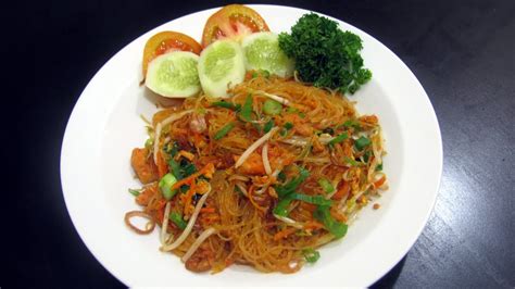 Fried Vermicelli Noodles Recipe - Resep Bihun Goreng - YouTube