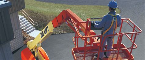 9 Aerial Lift Safety Tips | The Cat Rental Store