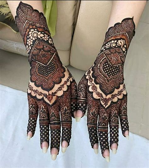 Latest & Simple Bridal Mehndi Designs 2023 Images Download