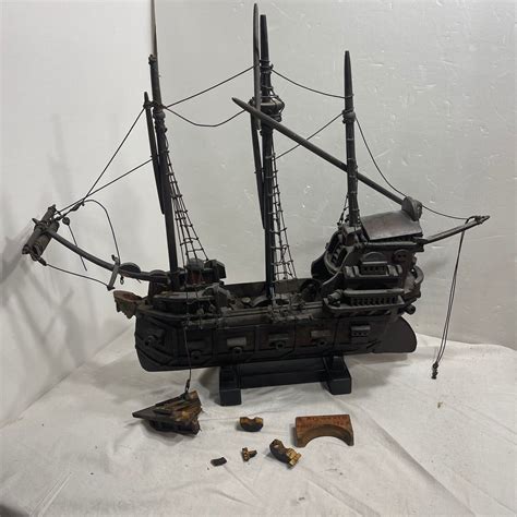 ANTIQUE GALLEON SHIP MODEL CIRCA 1929 | #4595348185