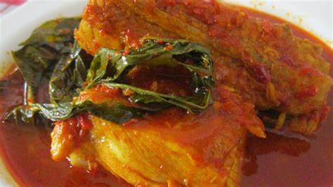 Resep Ikan Asam Padeh Khas Rumah Padang - Food Fimela.com