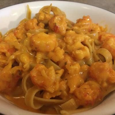 Lobster Langostino Pasta Recipe by crabby patties - Cookpad