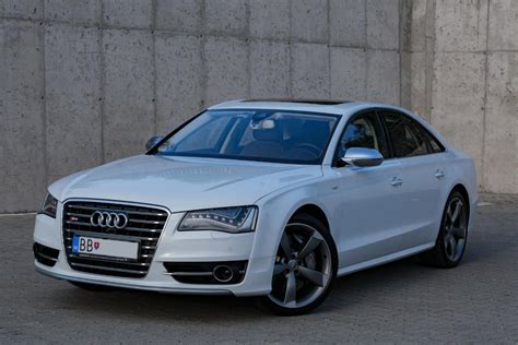 Audi S8 TUNING MTM 650 PS | Autobazar.sk