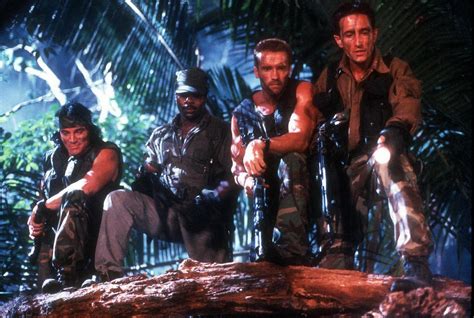 Yo me bebo tu batido: Tu blog de cine: Predator (1987)