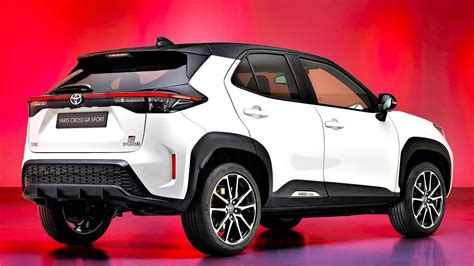 Đánh giá dòng xe Toyota Yaris Cross 2023: Giá lăn bánh, thông số kỹ ...