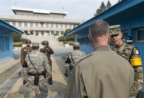 Dunford Salutes U.S., South Korean Troops on DMZ Duty > U.S. DEPARTMENT ...