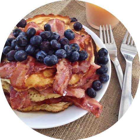 American style bacon pancakes - Daisies & Pie