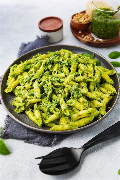 15 Minute Pesto Pasta - Oh Sweet Basil