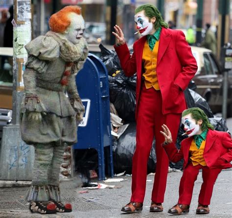 Joker explaining something to pennywise : r/MemeTemplatesOfficial