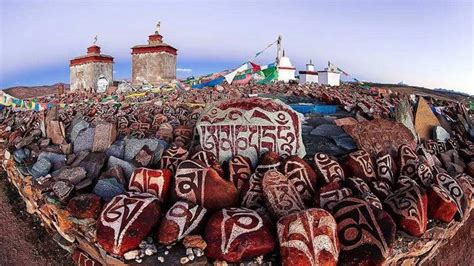 Mysterious Mani Stones in Tibet