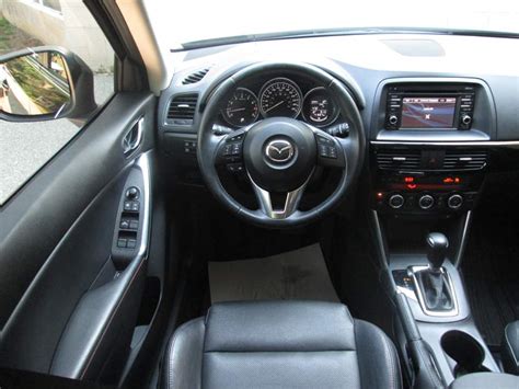 Mazda CX-5 2013-2016: pros and cons, problems