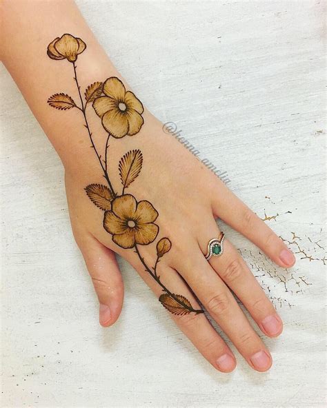 Easy Mehndi Designs Collection for Hand 2023 - K4 Fashion