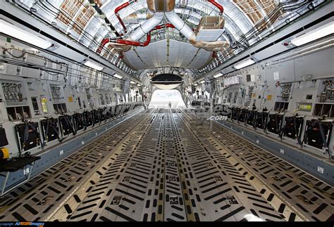 Boeing C-17A Globemaster III - Large Preview - AirTeamImages.com