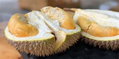 How Long Does Durian Last? If You Can Stand The Smell - Pantry Tips