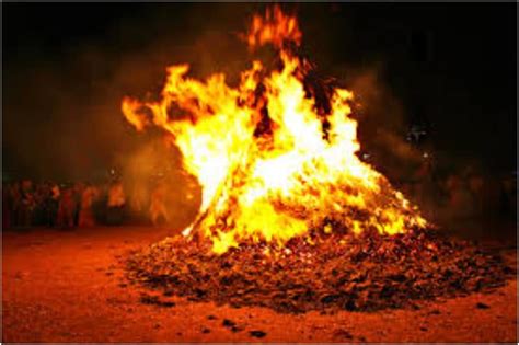 Holika Dahan 2020: Significance and Timing of Holi Eve Celebrations