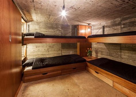 تويتر | Bunker home, Building a container home, Home