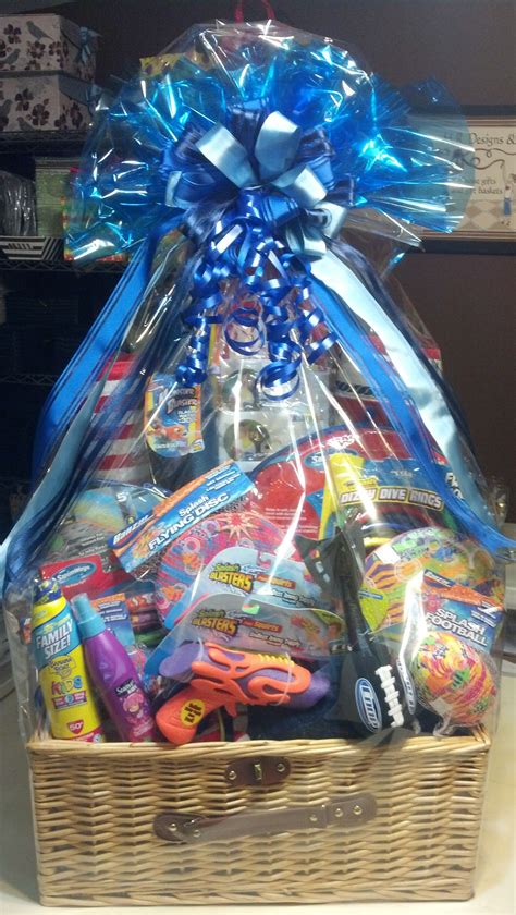 M.R. Designs & Gifts | Silent auction gift basket ideas, Auction gift ...