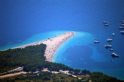 Zlatni Rat Beach - Tips to Brac Island, Croatia