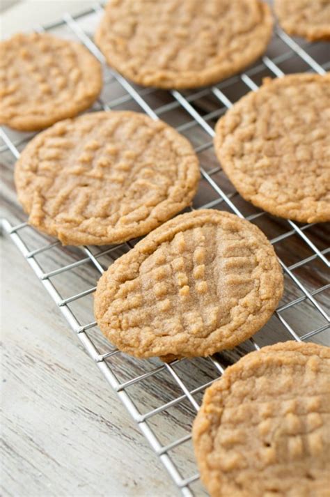 4-Ingredient Peanut Butter Cookies ~ Simple Sweet Recipes