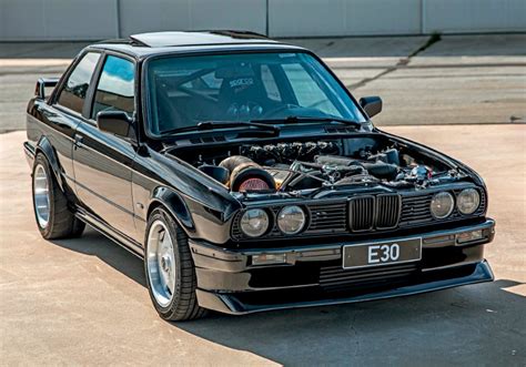 Incredible 1000hp and 200mph+ turbo M50 BMW E30 Coupe — Drives.today