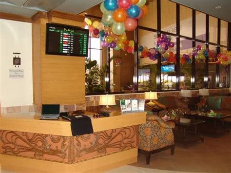 CIP Lounge KHI Airport Lounges Jinnah Terminal Complex Karachi Jinnah ...