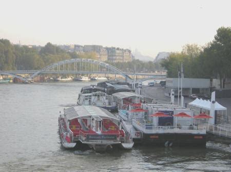 Virtual Tour of the Seine River in Paris France