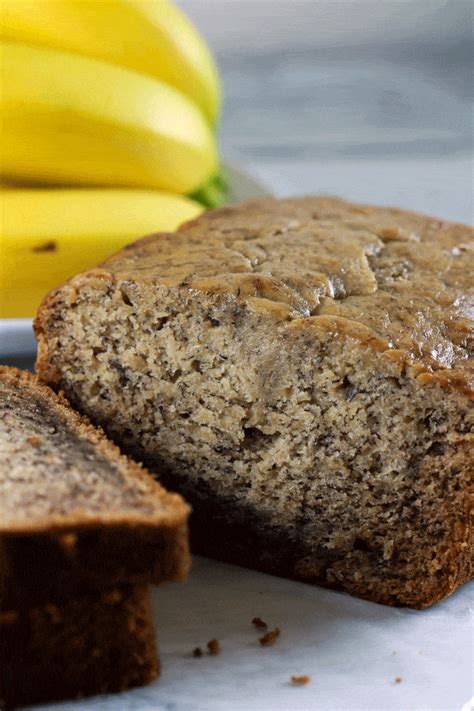 The Perfect Banana Bread - Scrambled Chefs