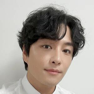 Min Woo-hyuk - Age, Family, Bio | Famous Birthdays