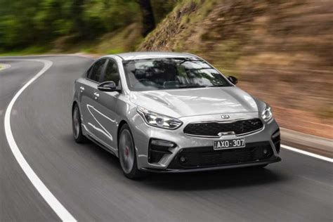 2019 Kia Cerato GT sedan quick review | MOTOR