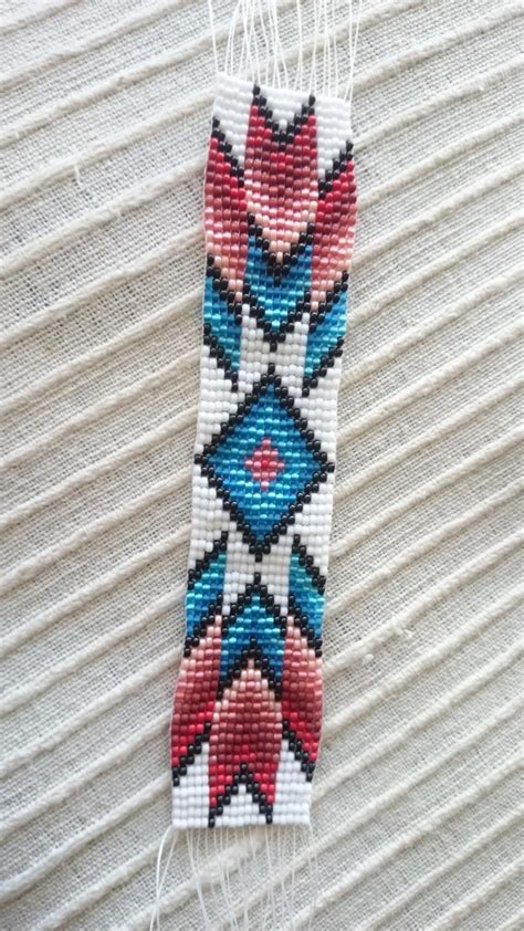 LAST ONE! Loom beaded bracelet in 2020 | Native american beadwork ...