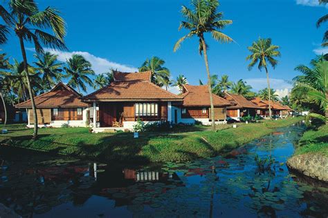 Kumarakom Lake Ayurvedic Luxury Resort Kerala #ayurveda #resort #kerala ...