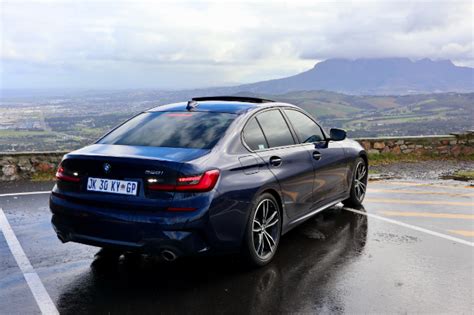 BMW 320i M Sport review (2020): Urban German dream-machine - Expert BMW ...