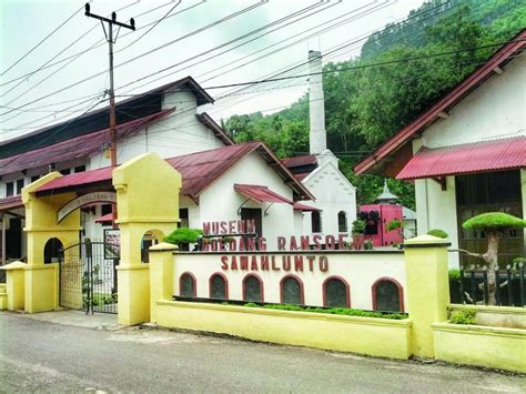 Tempat Wisata di Sumatera Barat yang Sudah Dibuka - Koran-Jakarta.com