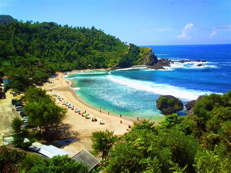 Nglambor Beach - JogjaSpots - Yogyakarta Fascinating Tourism Spots