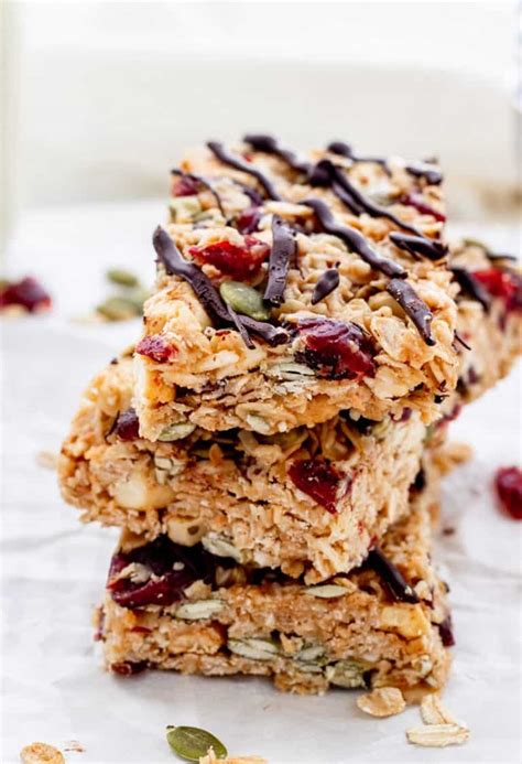 Healthy Granola Bar Recipe {No Bake}