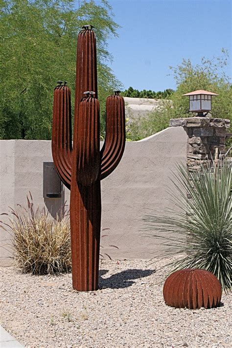 Rusty+cactus.JPG (1067×1600) | Rusty Metal Goodness | Pinterest