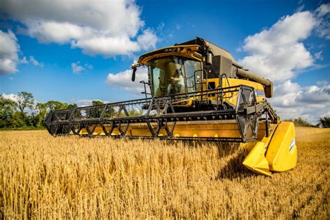 How much does machinery cost your tillage farming business? - Agriland.ie