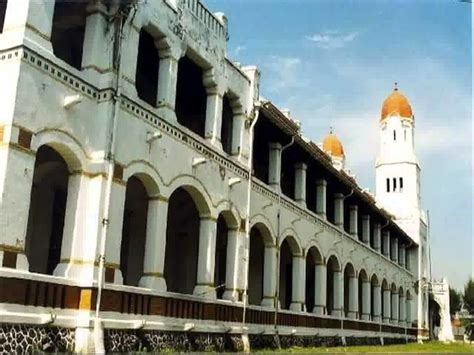 Lawang Sewu Semarang, The Beauty and Unique Architecture