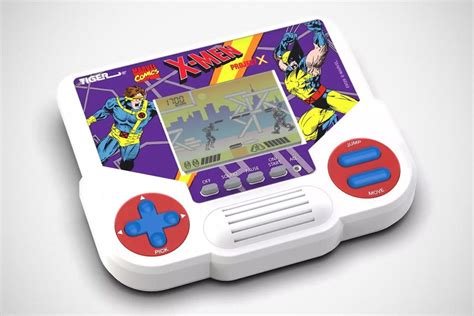 Hasbro Is Bringing Back The Monochrome Tiger Electronics LCD Handheld