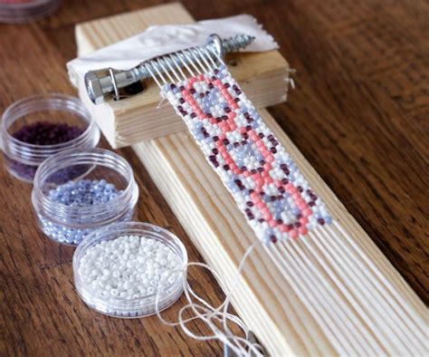 Simple Bead Weaving Loom & Bracelet | Bead loom kits, Loom beading ...