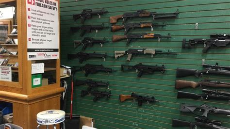 Local gun store: Obtaining fully-automatic guns a long process