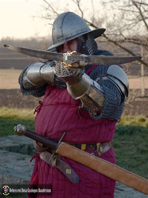 XIV. century crossbowman | Medieval armor, Historical armor, Medieval ages