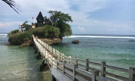 Pantai Balekambang Malang – Atraksi, Aktivitas Liburan, Lokasi & Harga ...