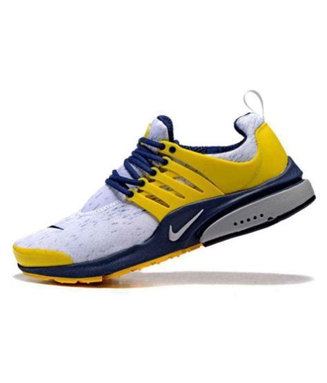 Nike Racing Flats | Flat running shoes, Buy shoes, Training shoes