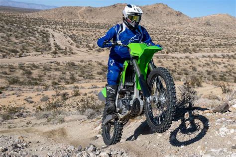 2023 Kawasaki KX250X Assessment [16 Trail-Tested Fast Facts ...