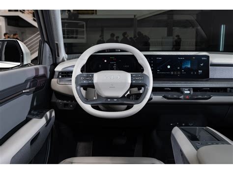 2025 Kia EV9: 78 Interior Photos | U.S. News