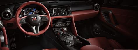 2023 Nissan GT-R Interior & Cargo Features | Nissan USA