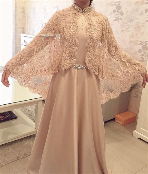 Pin on Kebaya and Gown by Anggi Asmara