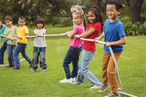 6 High-Spirited Outdoor Games for Kids | Highlights for Children