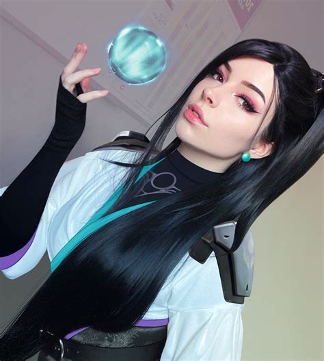 Ehri on Twitter: "egirl healer sage 💎 #valorant now i’ll cosplay viper ...